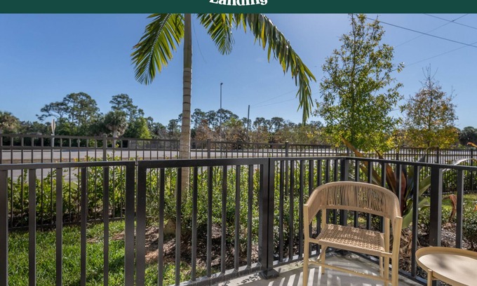 Three Oaks Apartment | Modern Apartment in Prime Location (ID7971X55)