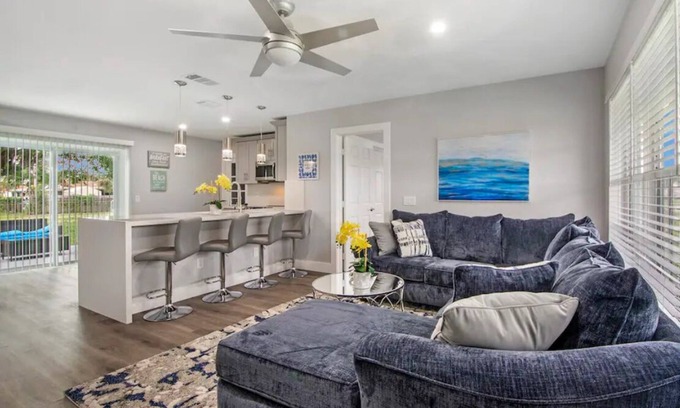 Riviera Beach House | Modern getaway near the beach with room for a boat