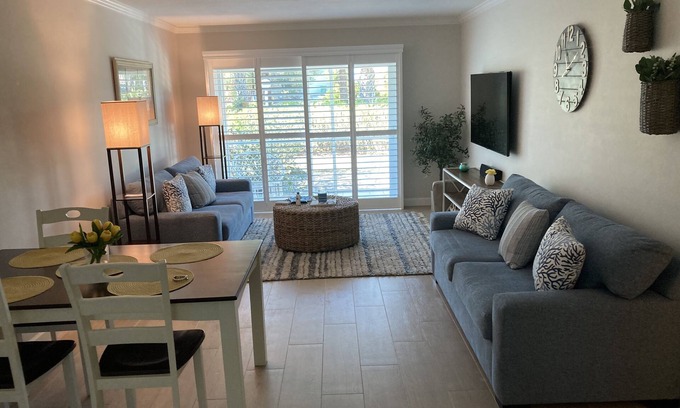 Longboat Key Condo | Newly Remodeled! Directly Across from Beach ~ Condo