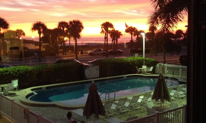 St. Pete Beach Condo | Newly Remodeled Poolside Condo with Gorgeous Ocean-Front View - Sleeps 8