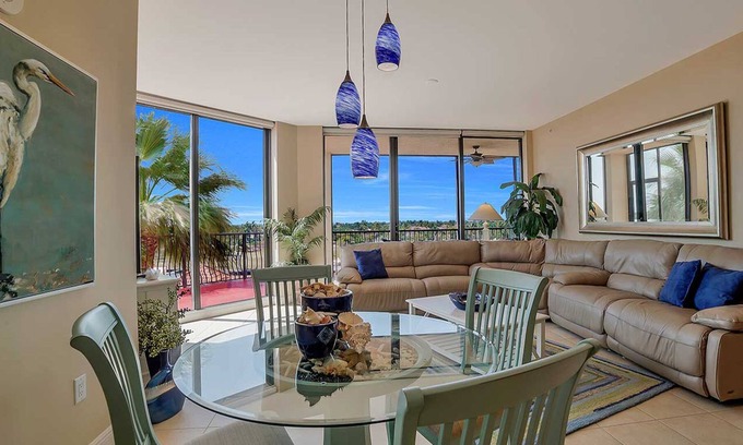 Cape Harbour Condo | North facing luxury 3/2 condo overlooking the marina