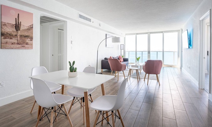 North Bay Village Apartment | Ocean View 2B &2B Miami Beach Condo