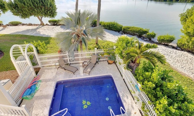 Marathon House | Ocean-View 3BR/3BA Cottage 5004 with Private Pool: Village at Hawks Cay Villas