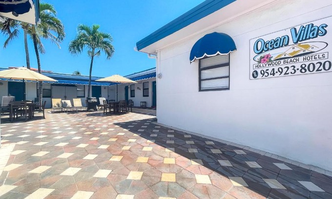 Hollywood Hotel | Ocean Villas