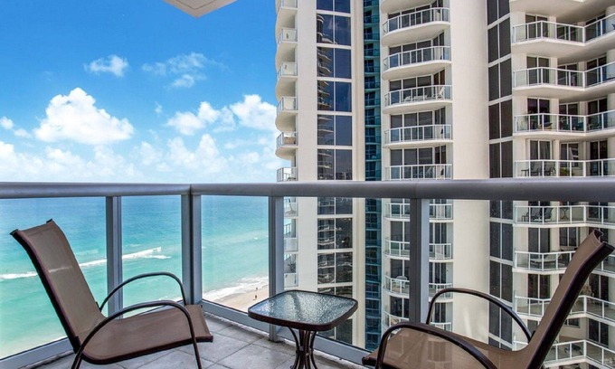 Sunny Isles Beach Condo | Oceanfront Condominium with Breathtaking Views and Beach Access