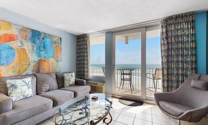 Lenox Park Condo | Oceanfront condo with views, beach access, pool, hot tub, game room & gym