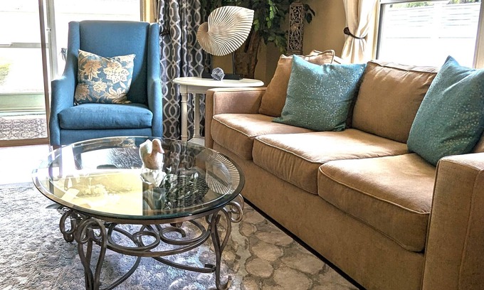Virginia Trace House | Our Village Gem-5 Star- Elegant & Comfortable- Very nClose to Sumter Squ.