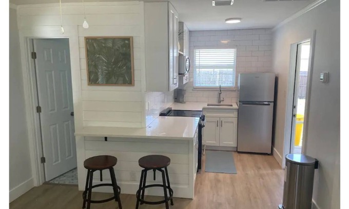 North River Shores House | Palm Lake Cottage