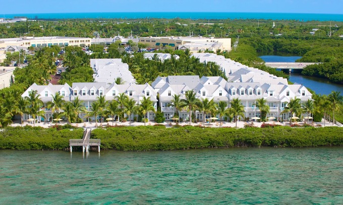 Key West Hotel | Parrot Key Hotel & Villas