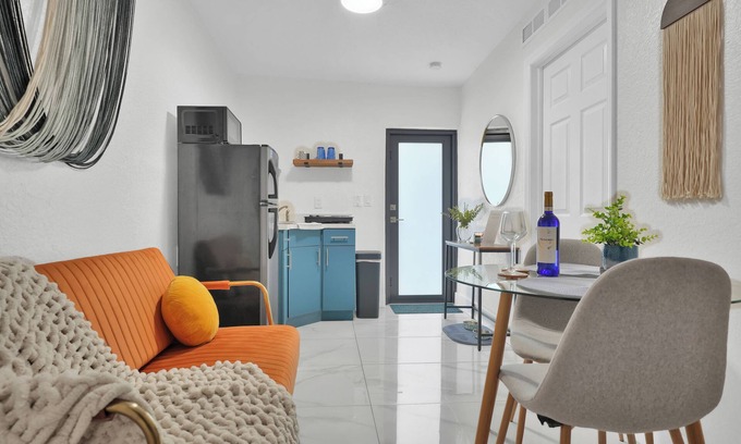 West Little River House | Peaceful 1 Bdrm Guest Suite w/Private Patio & Free Parking