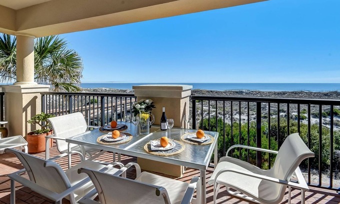 American Beach House | Pelican Watch - Hosted by Moore AI Rentals