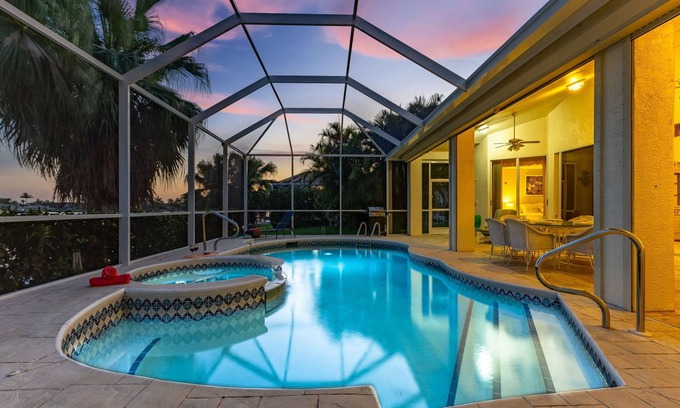 Cape Coral House | Pet-Friendly, Home w/Kayaks, Bikes, Spa & Heated Pool-Villa Four Mile Cove-Roelens Vacations