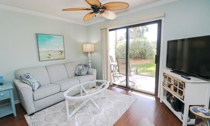 Butler Beach Apartment | Pet Friendly, One Bedroom Condo in Beach Community-Ocean Village Club N15