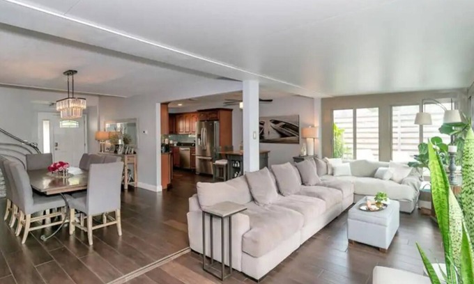 Clearwater House | Private Pool Home, Monthly Stays, Work or Play