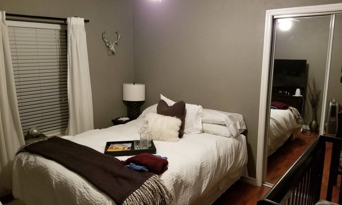 Port Orange Resort | Private room ∙ 2 guests