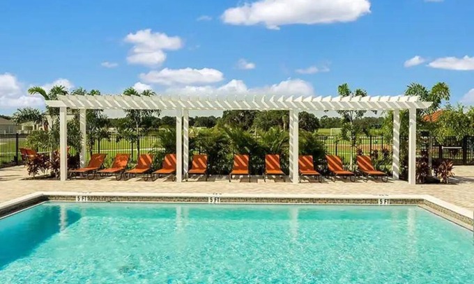 Davenport Resort | Private room ∙ 2 guests