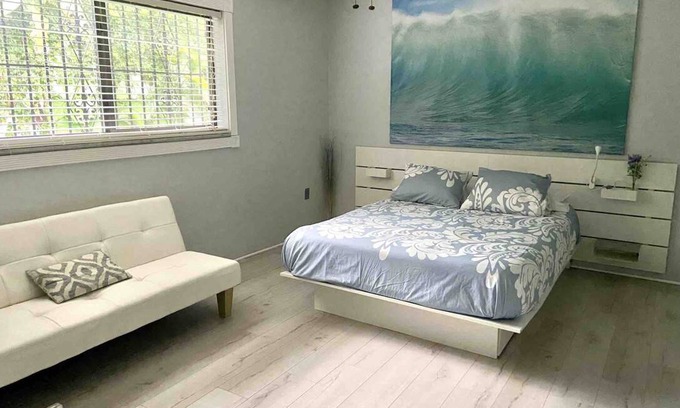 Miami Springs Resort | Private room ∙ 3 guests