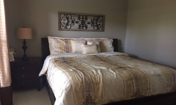 Winter Garden Resort | Private room ∙ 1 guest