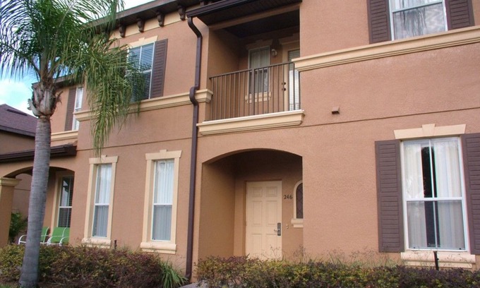 Wellington House | Regal Palms 3 Bedroom 3 Bathroom Calabria Town Home