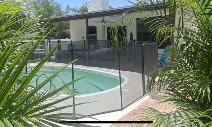 Palm Harbor House | Renovated / Pool / Family Friendly