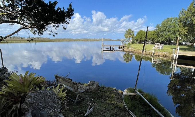 Old Homosassa House | River Garden Waterfront Retreat - Fishing - Scalloping