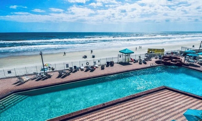 Lenox Park Apartment | Salty ~ Wishes ~ Oceanfront Condo