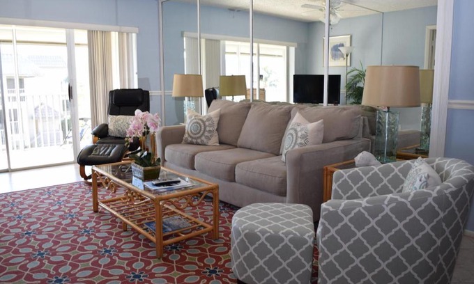 Sanibel Apartment | Sanibel Siesta On The Beach Unit 606 Condo