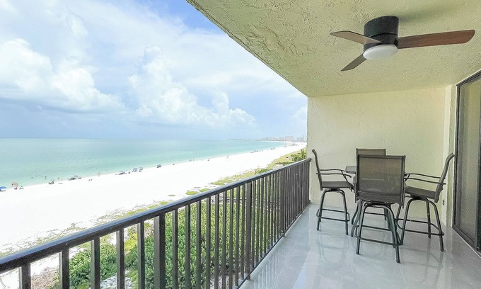 Marco Island Condo | Sea Winds 603: Totally Renovated Condo; Beach Front