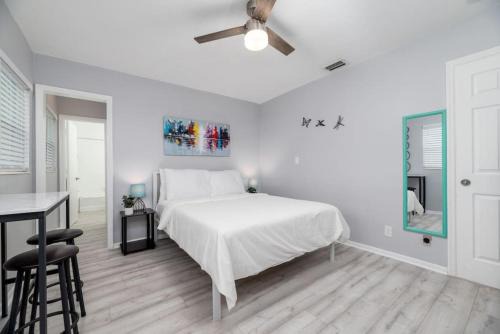 Wilton Manors Apartment | Short Walk to Wilton Drive Apt5