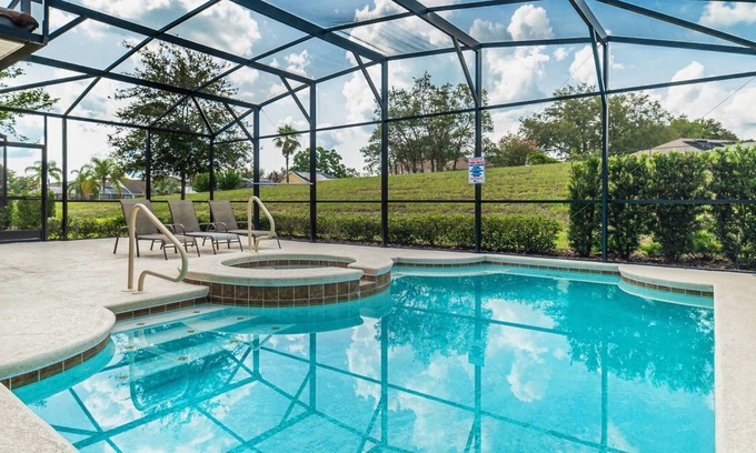 Loughman House | Solterra Resort 5 Bedroom Pool Home Pet Friendly