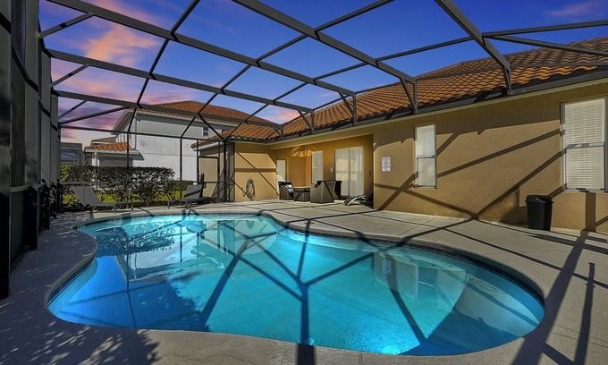 Loughman House | ✈ Solterra Resort - 5★ Clubhouse - Water Slides – Lazy River - Extended Pool ⛱