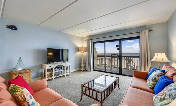 St. George Island Condo | SPEND A LAZY AFTERNOON watching the waves crash on the shore.