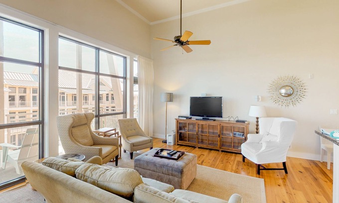 Port St. Joe House | Sun-Kissed Condo by the Bay w/ Free WiFi, Balconies, & a Shared, Outdoor Pool