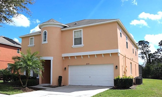 West Kissimmee House | The Beautiful Palm Oasis Villa