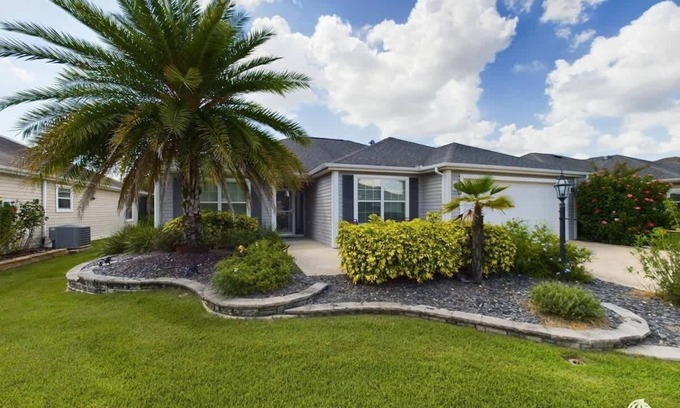 Fernandina House | The Village of Fernandina