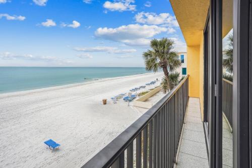 Madeira Beach House | Trillium 2B - Premier
