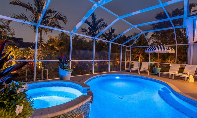 Bradenton House | ⚓Twin Palms! Private Pool/Spa, Game Room & More!⚓