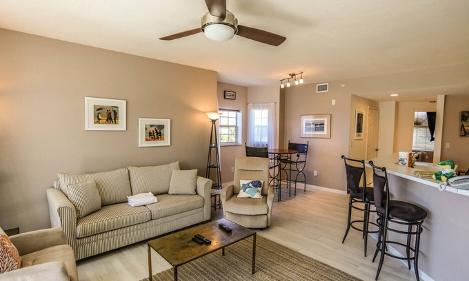 South Island Condo | Upscale condo w. Gulf views, pool access + 2-wk minimum