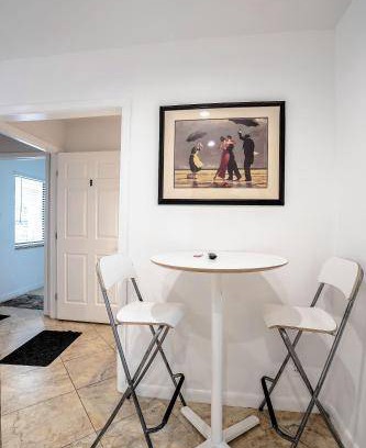 Hendricks and Venice Isles Apartment | 25 m² Apartment ∙ 1 bedroom ∙ 2 guests