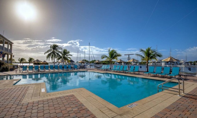 Key West Apartment | Apartment ∙ 2 bedrooms ∙ 6 guests