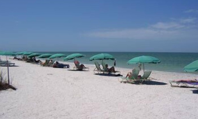 Bonita Bay Condo | Vacation in Bonita in this 2 bedroom condo - BB WP203