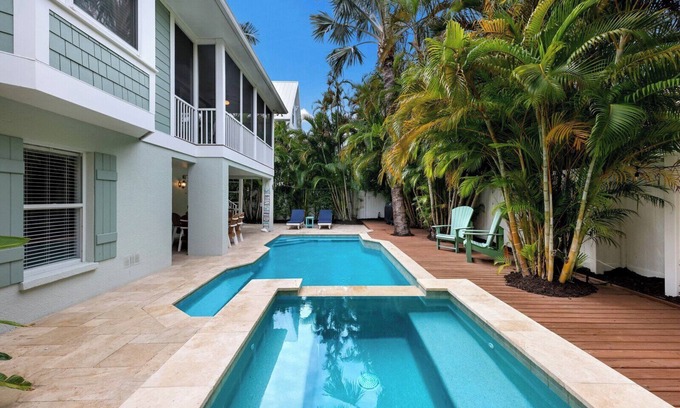 Anna Maria House | Villa Livella by Duncan Real Estate