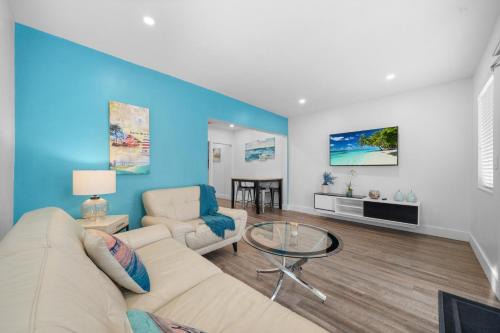 West Little Havana House | Villa Mia Cozy Home in the heart of Miami