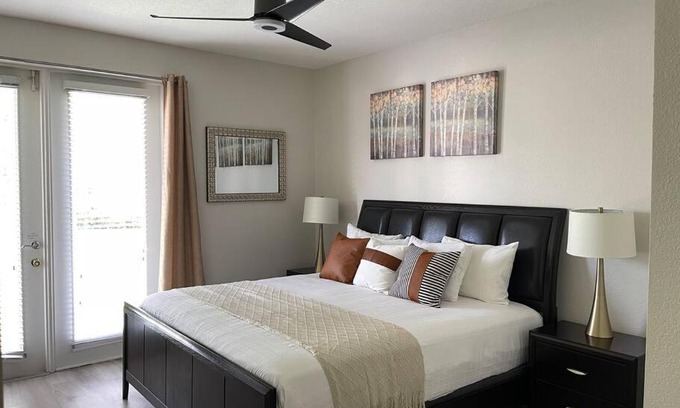 Florida Central Atlantic Coast Apartment | Vista Cay Townhouse, next to convention Center