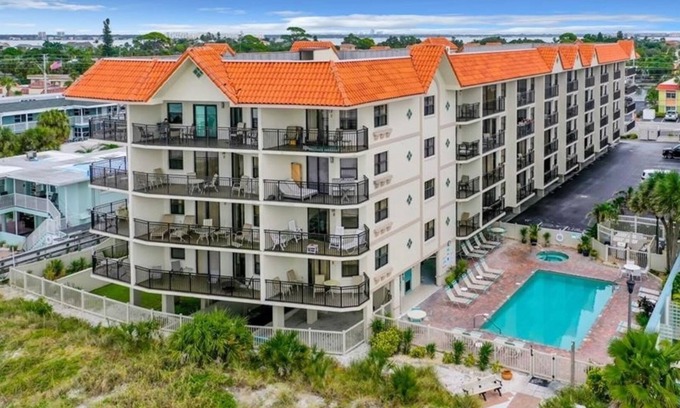 Belle Vista Condo | Vistas On The Gulf - Unit 307
