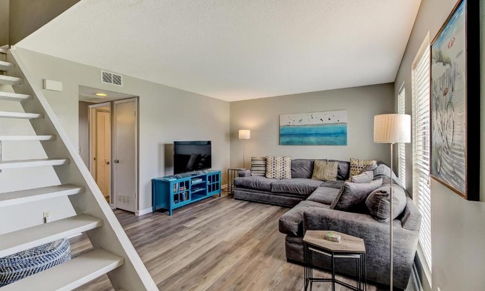 Fernandina Beach Apartment | Walk to Beach-Fernandina Shores 6323-Pool & Tennis-On North End Near Main Beach