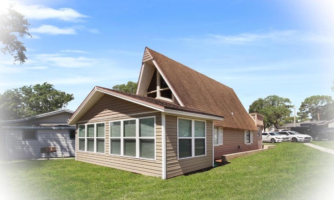 Vacation Village Ski Chalet | Watch the Sunrise on Lake Louisa