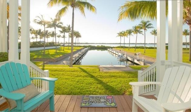 Indigo Reef Marina Homes House | Waterfront luxury Villa 43 with sunset views and boat slip