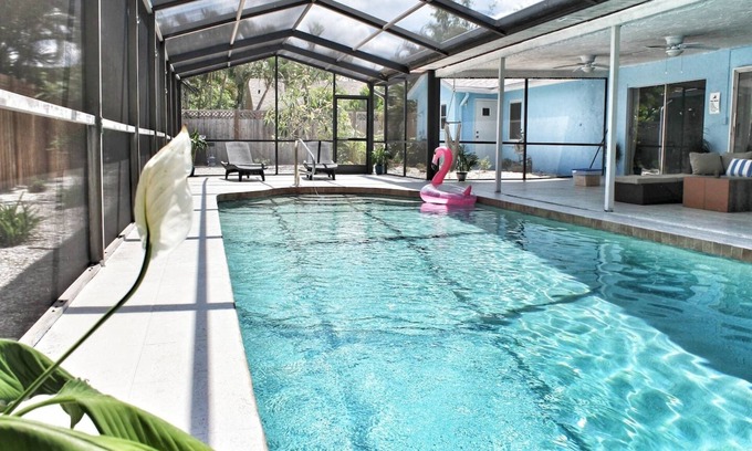 Bradenton House | Winter Special! !Only 4 miles to AMI! Huge Heated Pool! NEW Hot Tub!