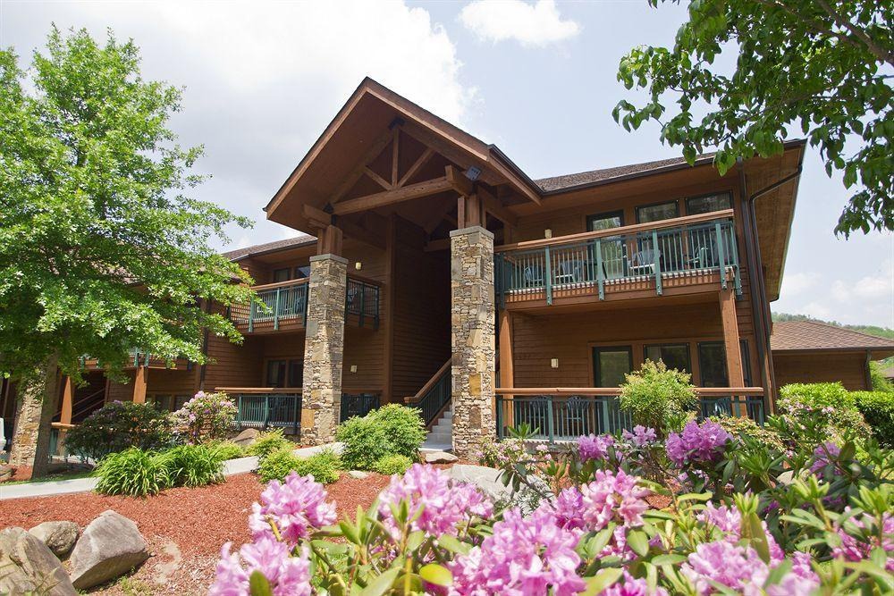 Pittman Center Hotel | Bent Creek Golf Village by Diamond Resorts